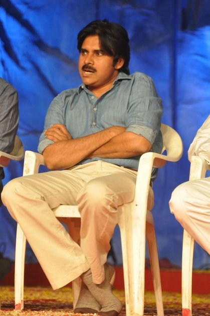 Pawan-Kalyan-at-Bakthi-TV-Koti-Deepotsavam-Event